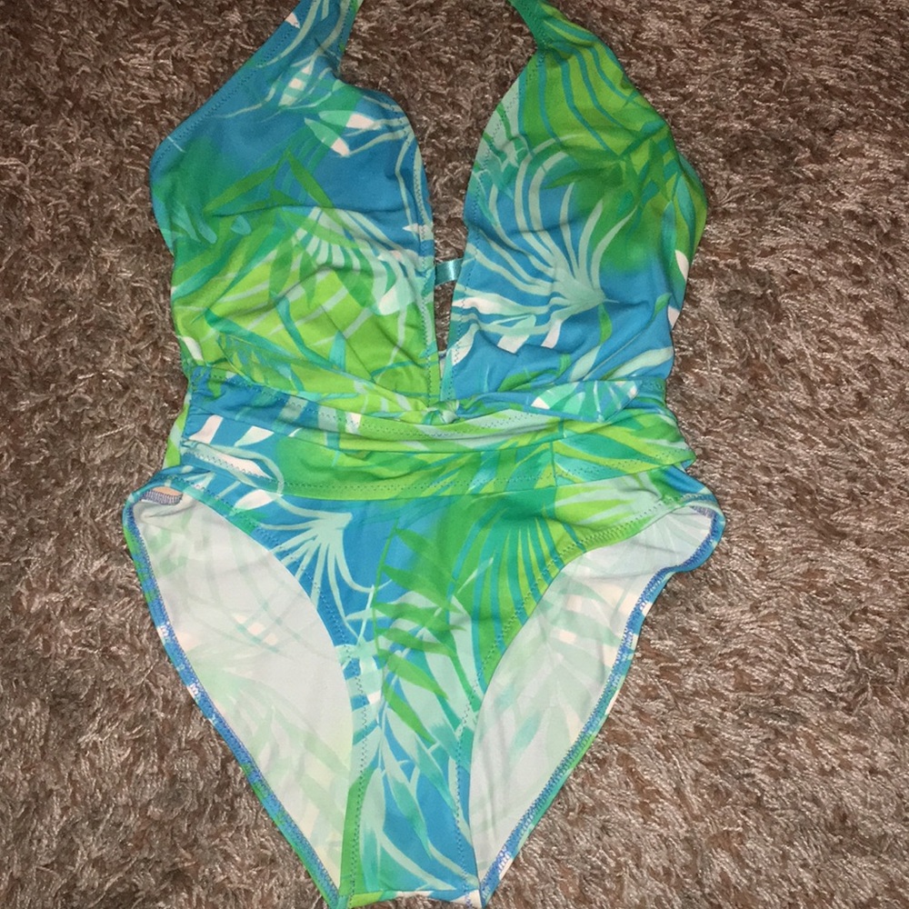Victoria’s Secret Swimsuit Gem